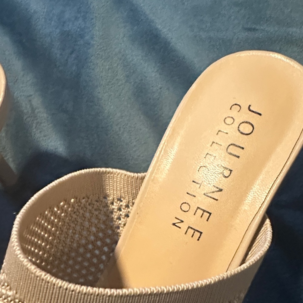 Journee Collection Beige Knit Open-Toe Mule Heels - Picture 2 of 3